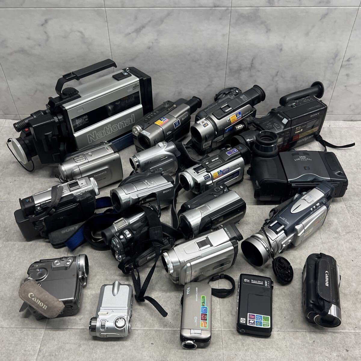 Yahoo!オークション -「ビデオカメラ まとめ」(家電、AV、カメラ) の