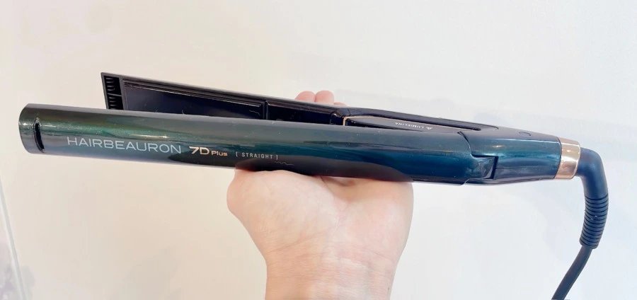 痛む？ヘアビューロン7Dと4Dの違いや効果を美容師が口コミ評価