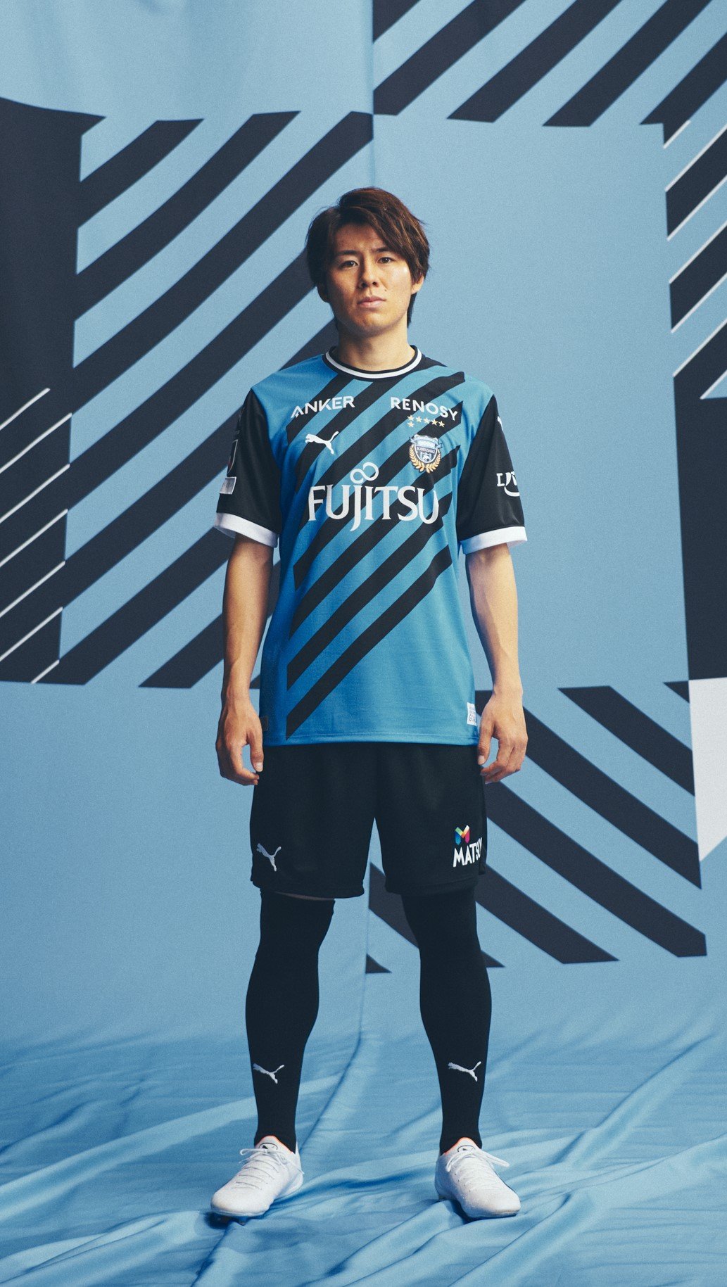 川崎フロンターレが2023シーズン1stユニフォーム発表、優勝記念ならぬ