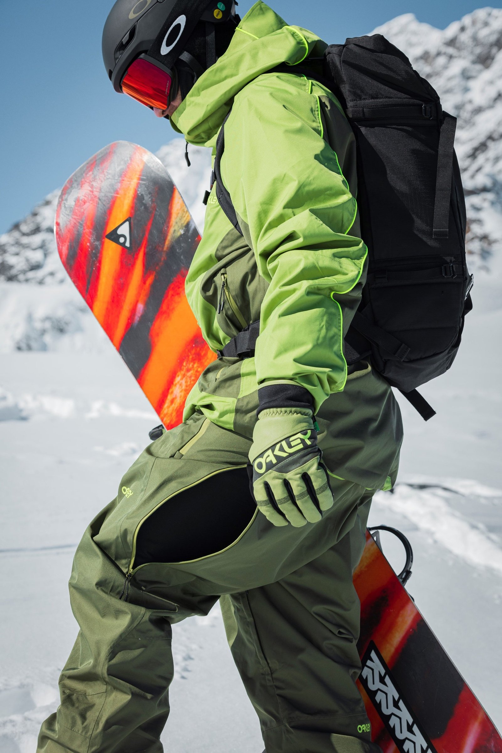 オークリー、2024-2025 シーズンのSNOW COLLECTIONを発表 | ルックスオ