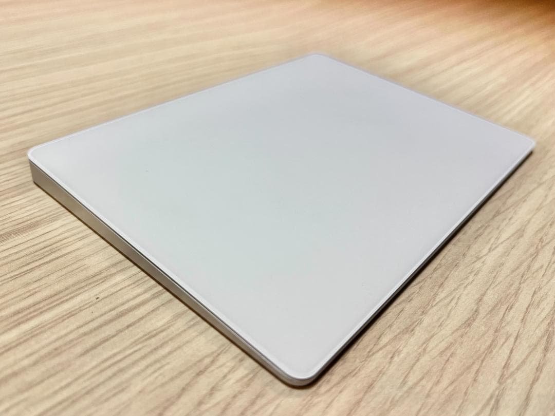 Apple Magic Trackpad 2 ホワイト / A1535 Apple Magic Trackpad 2 A1535 – White – Wireless Bluetooth