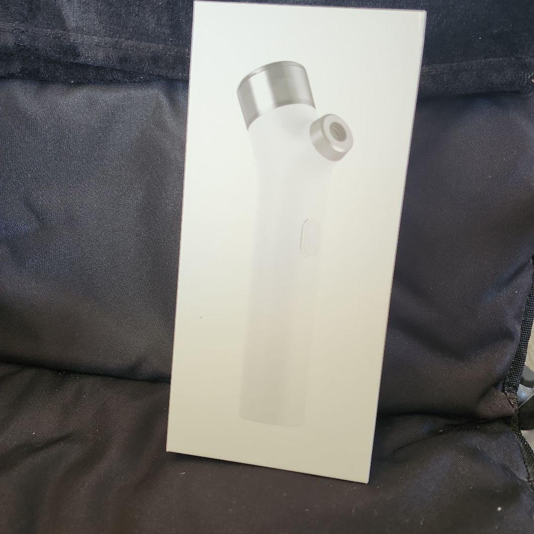 medicube 美顔器 ホワイト メディキューブの美顔器、ミニのほうを買って大正解！むくみが怖く