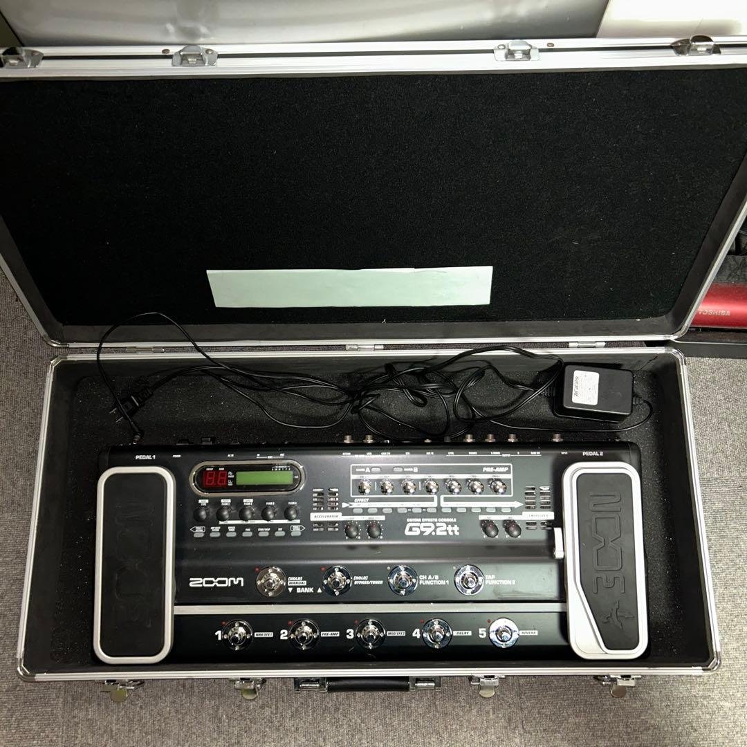 zoom g9.2tt（ズーム）　マルチエフェクター　ハードケース付き ZOOM