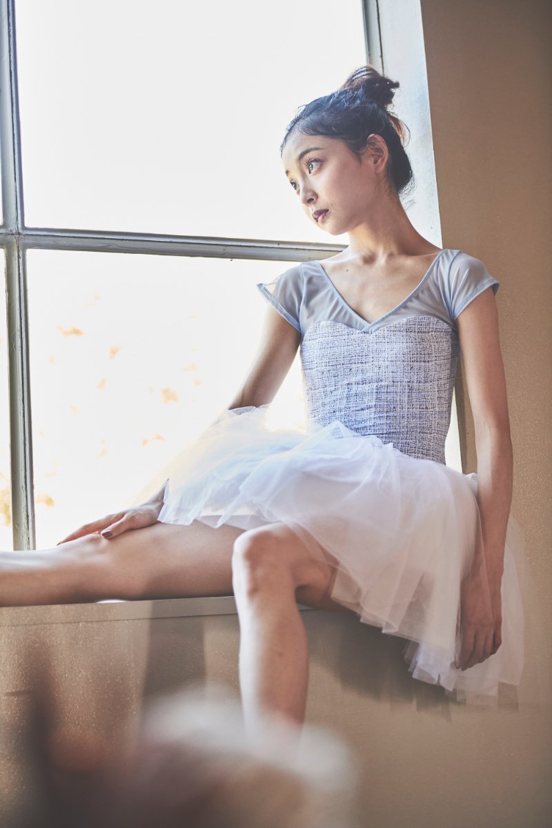 stina / type H half sleeve / light blue tweed